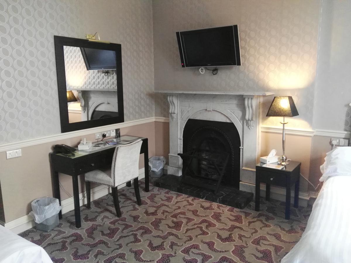 Naas Court Hotel Екстер'єр фото