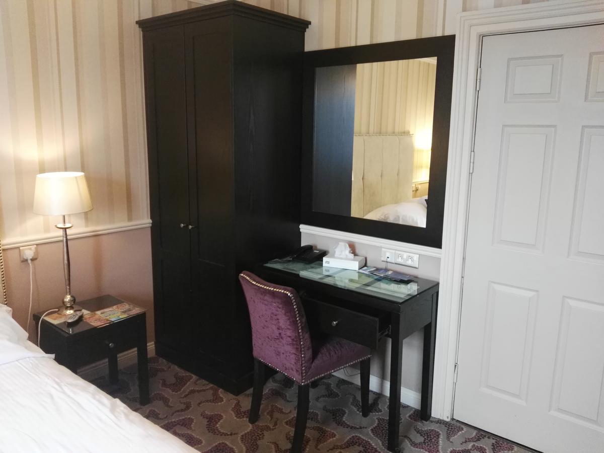 Naas Court Hotel Екстер'єр фото