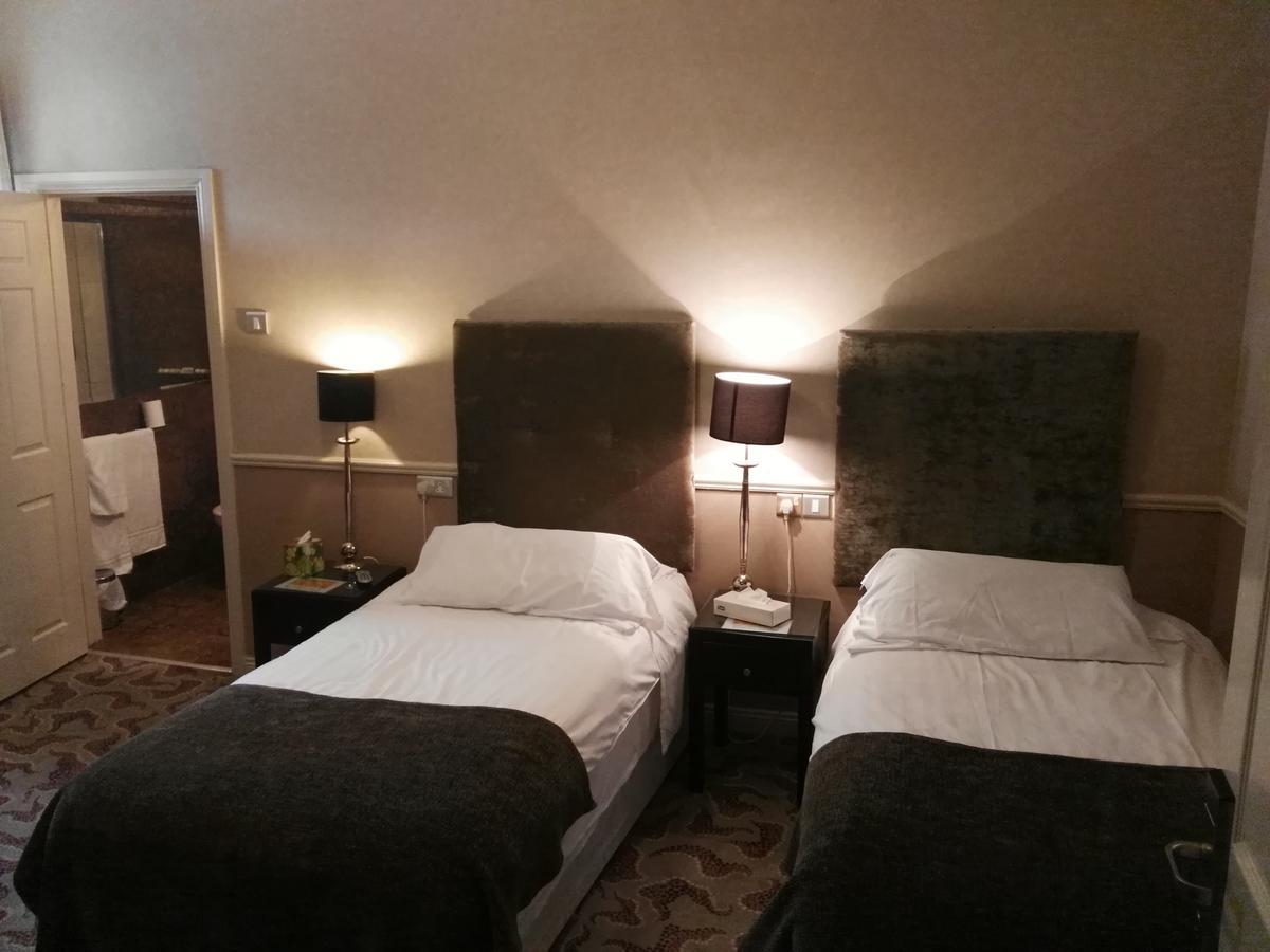 Naas Court Hotel Екстер'єр фото